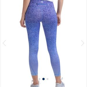 Vineyard Vines Performance Ombré Monstera Leggings